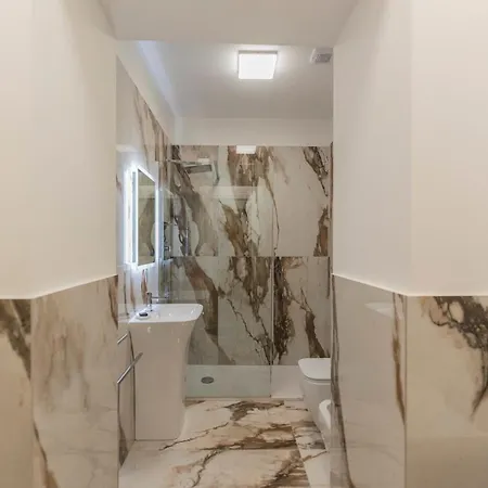 Aldrovandi Luxury And Bolonia